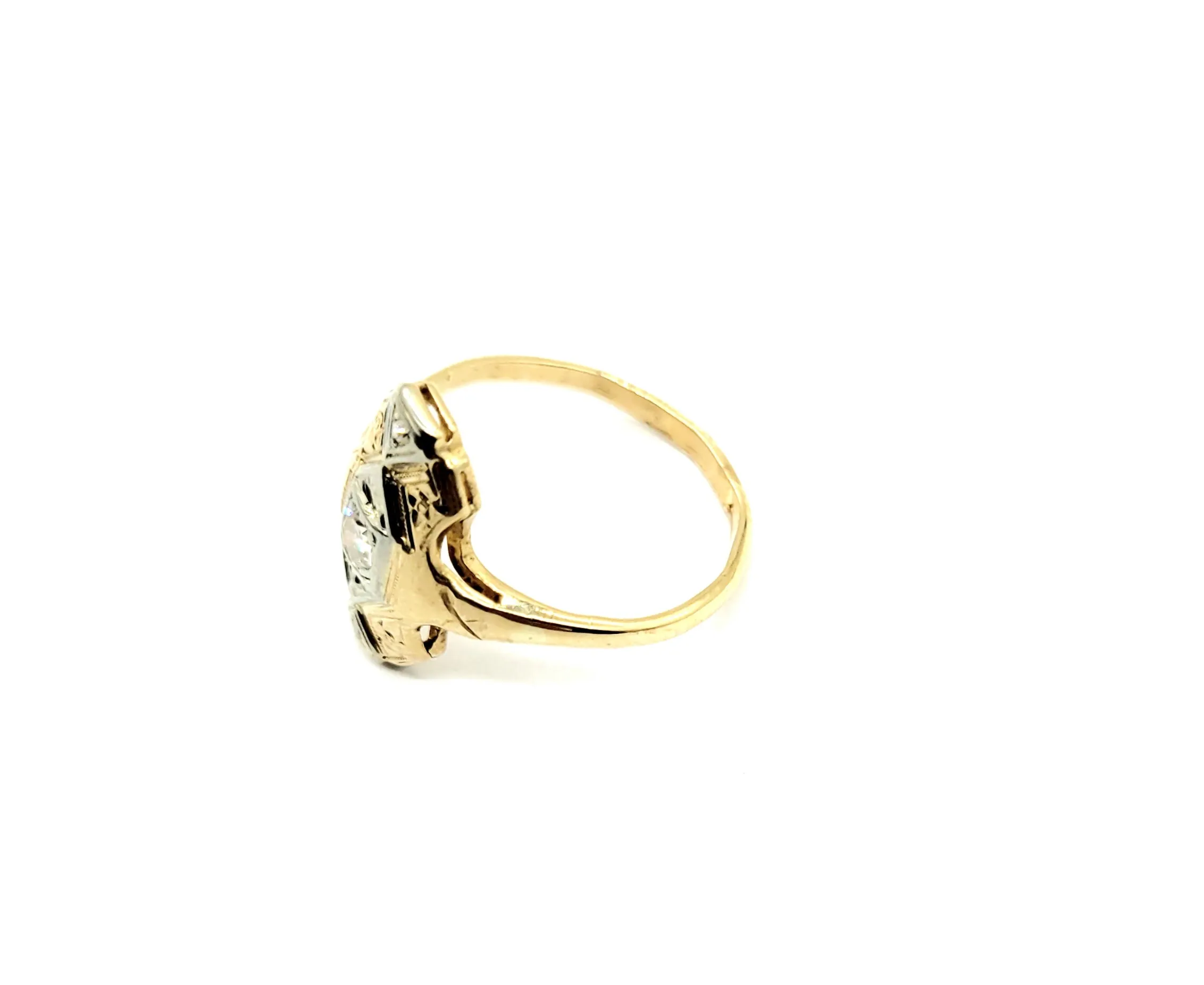 14k White and Yellow Gold Vintage Ring with DCPs