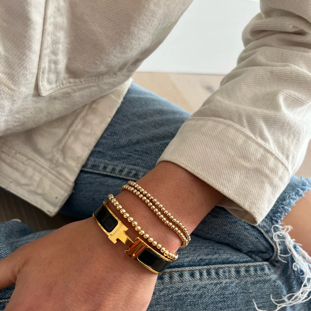 433 Gold Bracelet Stack