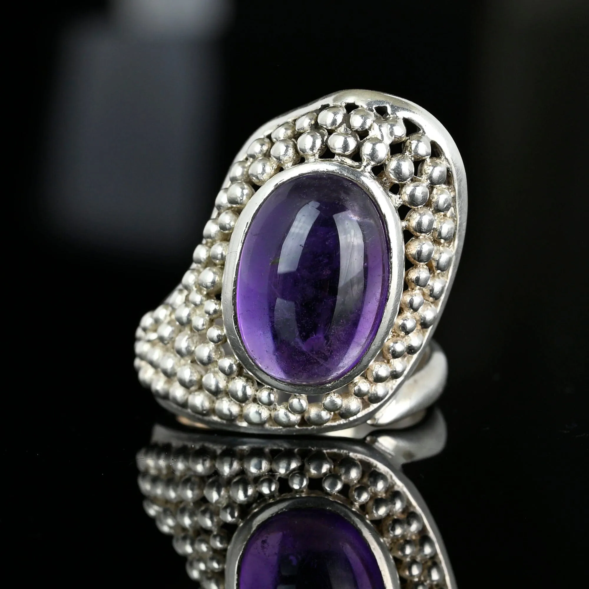 Bold Vintage Silver Amethyst Cabochon Snake Ring