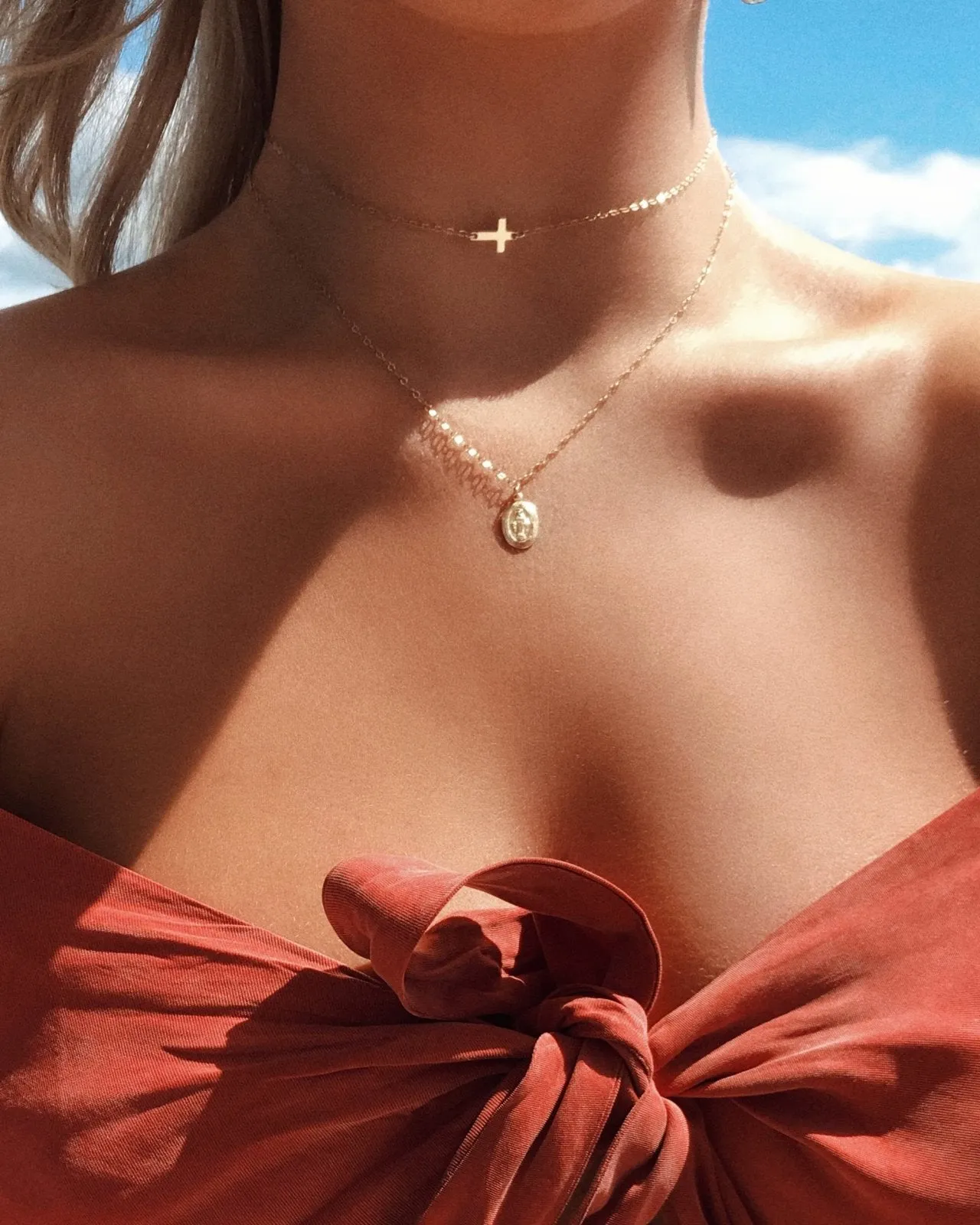 Cross Choker