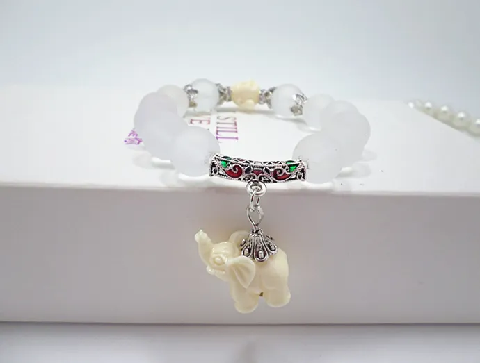 Cute Little Elephant Charm Beaded Bracelet