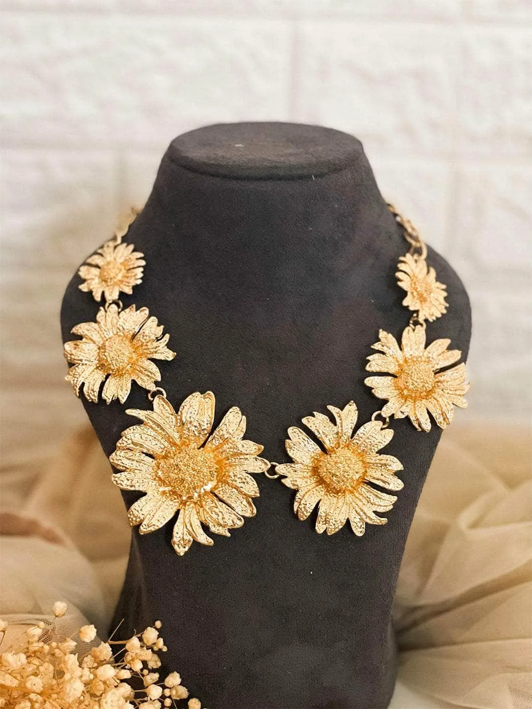 Enchanting Sunflower Necklace