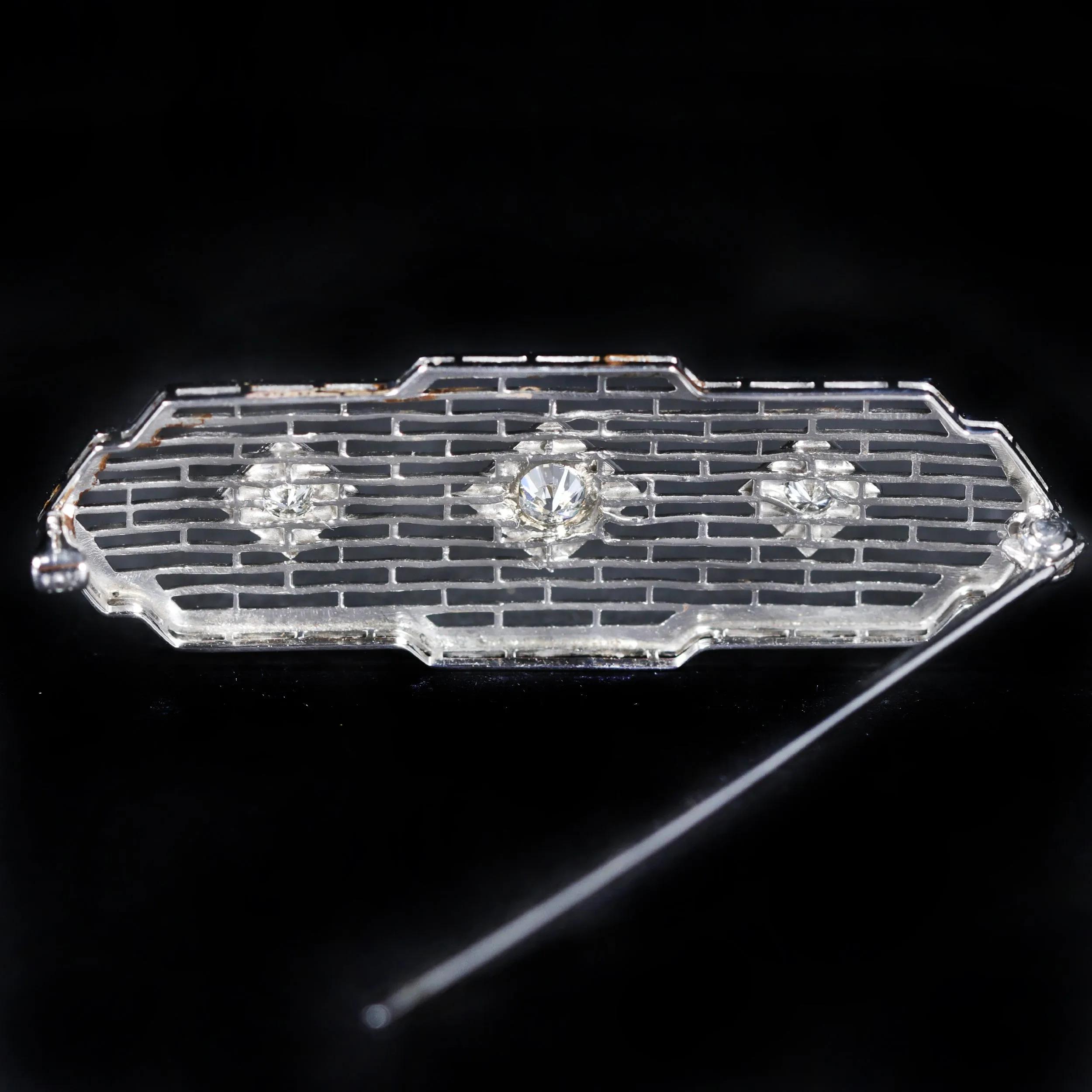 Estate 10K White Gold 0.35 CTW Diamond Brooch