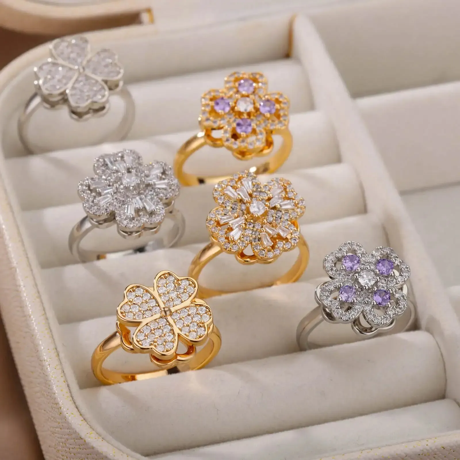 Exquisite Sparkling Adjustable Ring for Christmas Gift