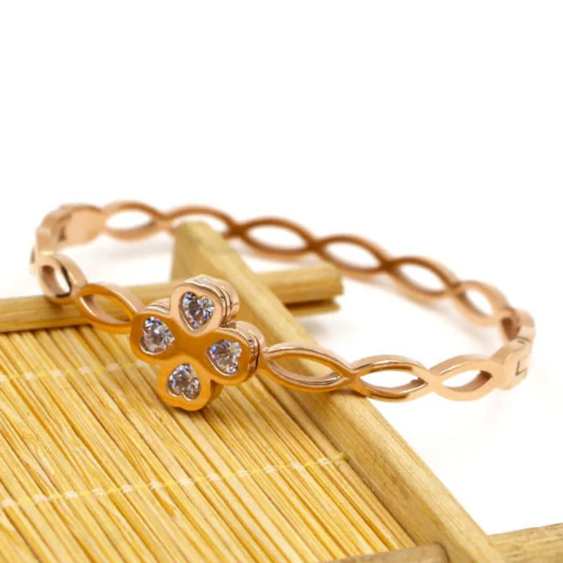 Gold Punk Clover Bracelets & Bangles Trendy Heart Crystal Stone Cuff Bracelet For Women Fashion Jewelry