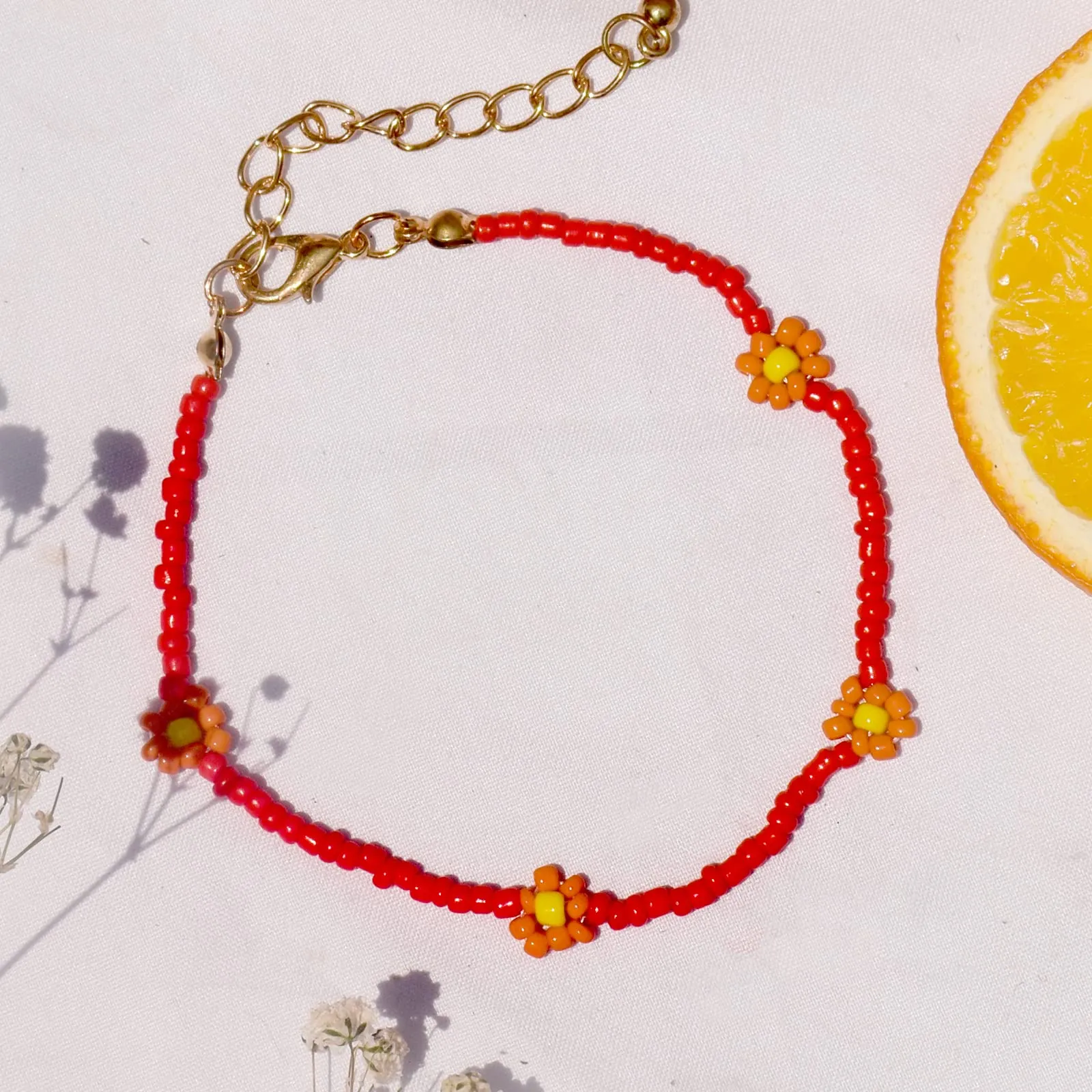 Joker & Witch Daisy Bloom Red Beaded Bracelet for Women