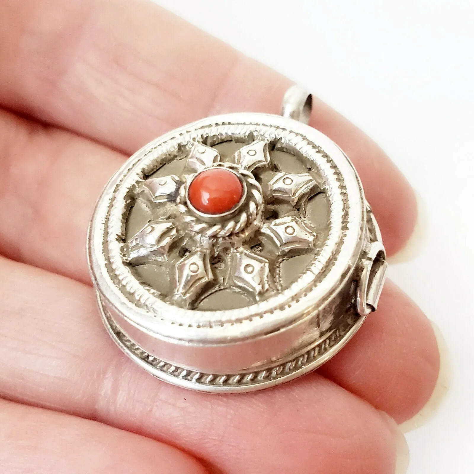 Keepsake Box .925 Sterling Silver Pendant