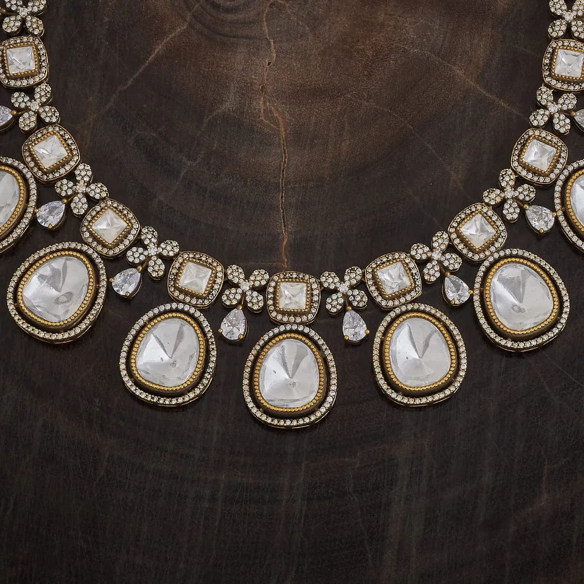 Kundan Necklace 174482