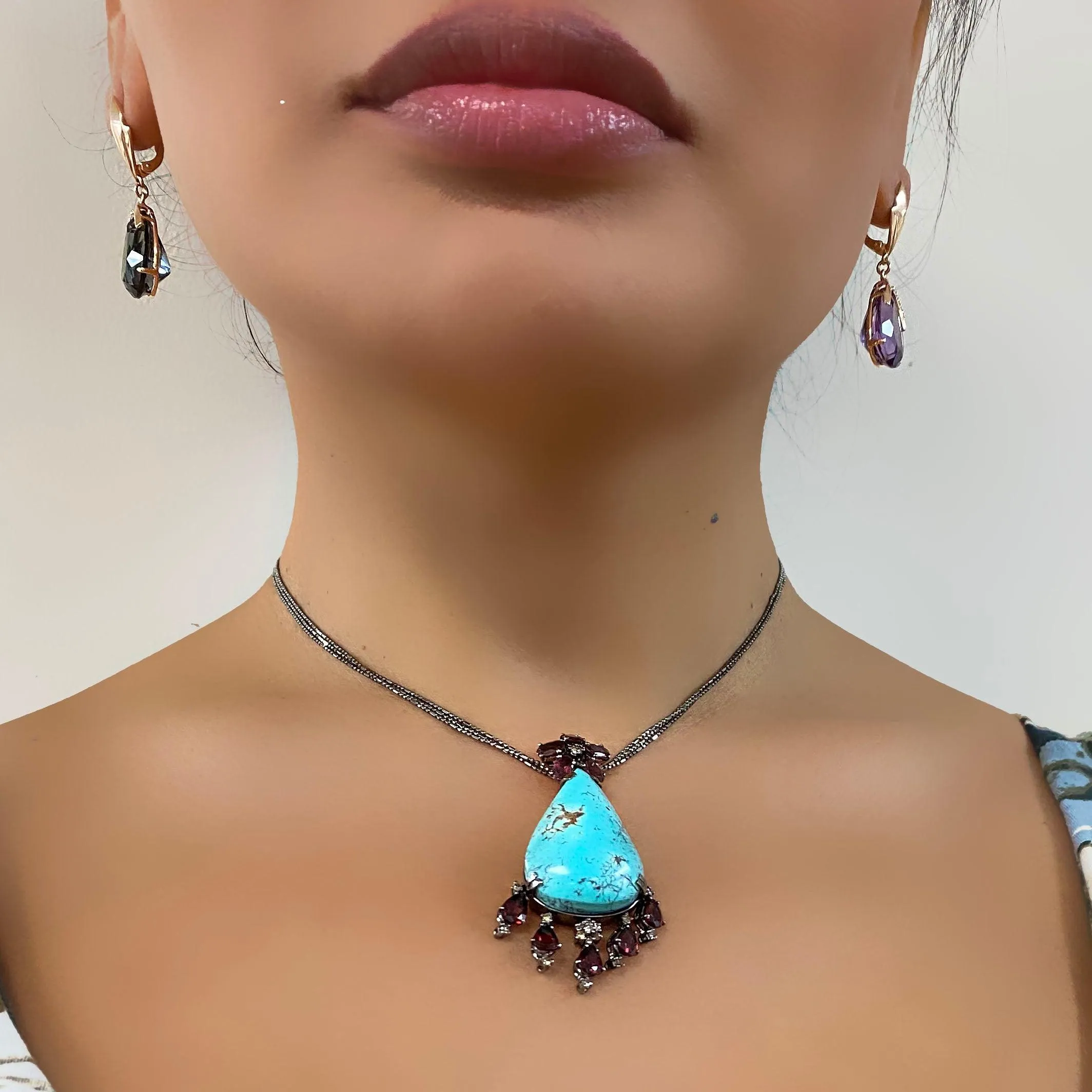 Large Turquoise Garnet and Diamonds Necklace