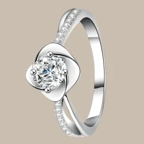 Luxury Moissanite Diamond Ring