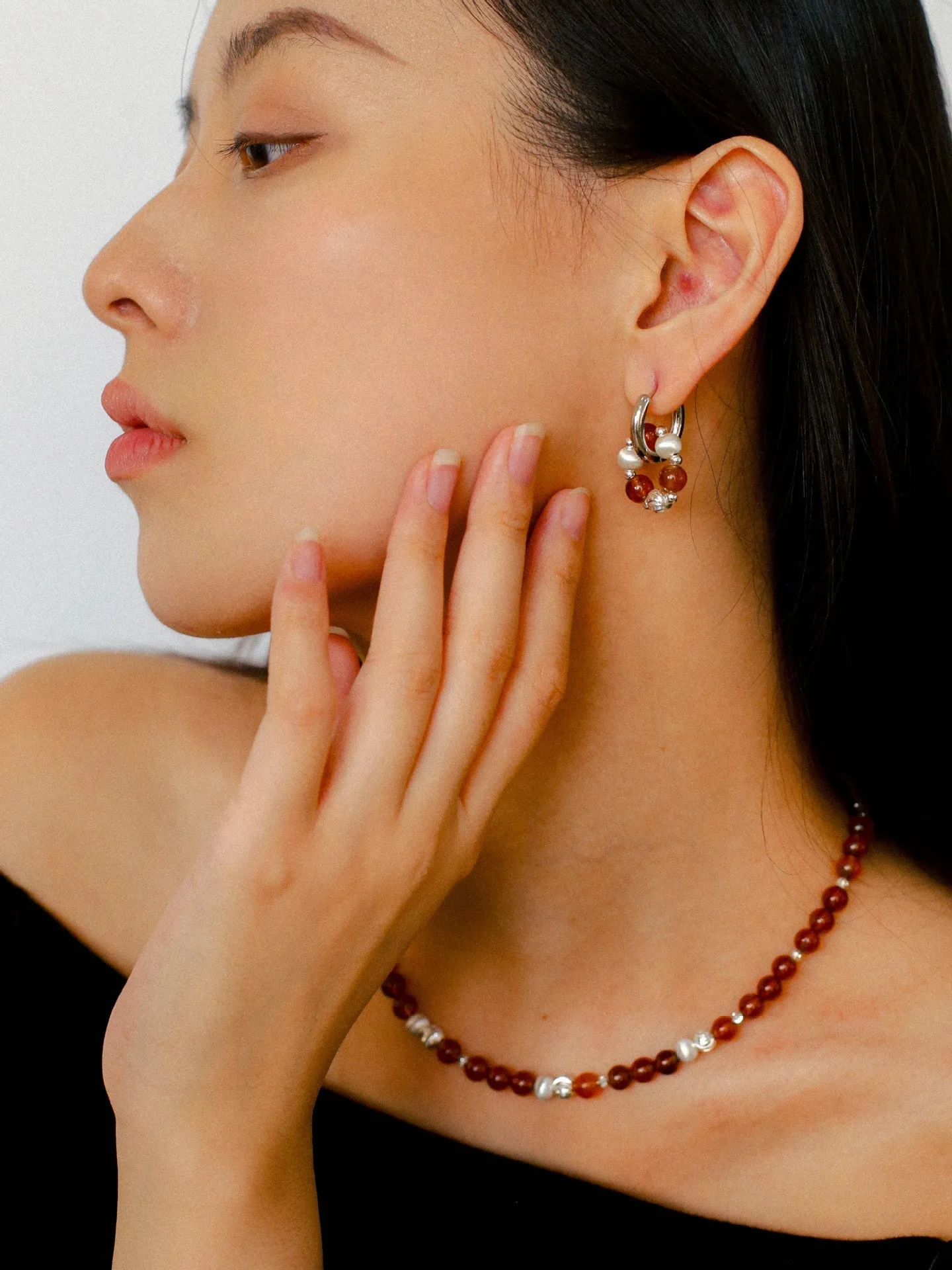 Orange Red Garnet Cat's Eye Silver Beaded Necklace