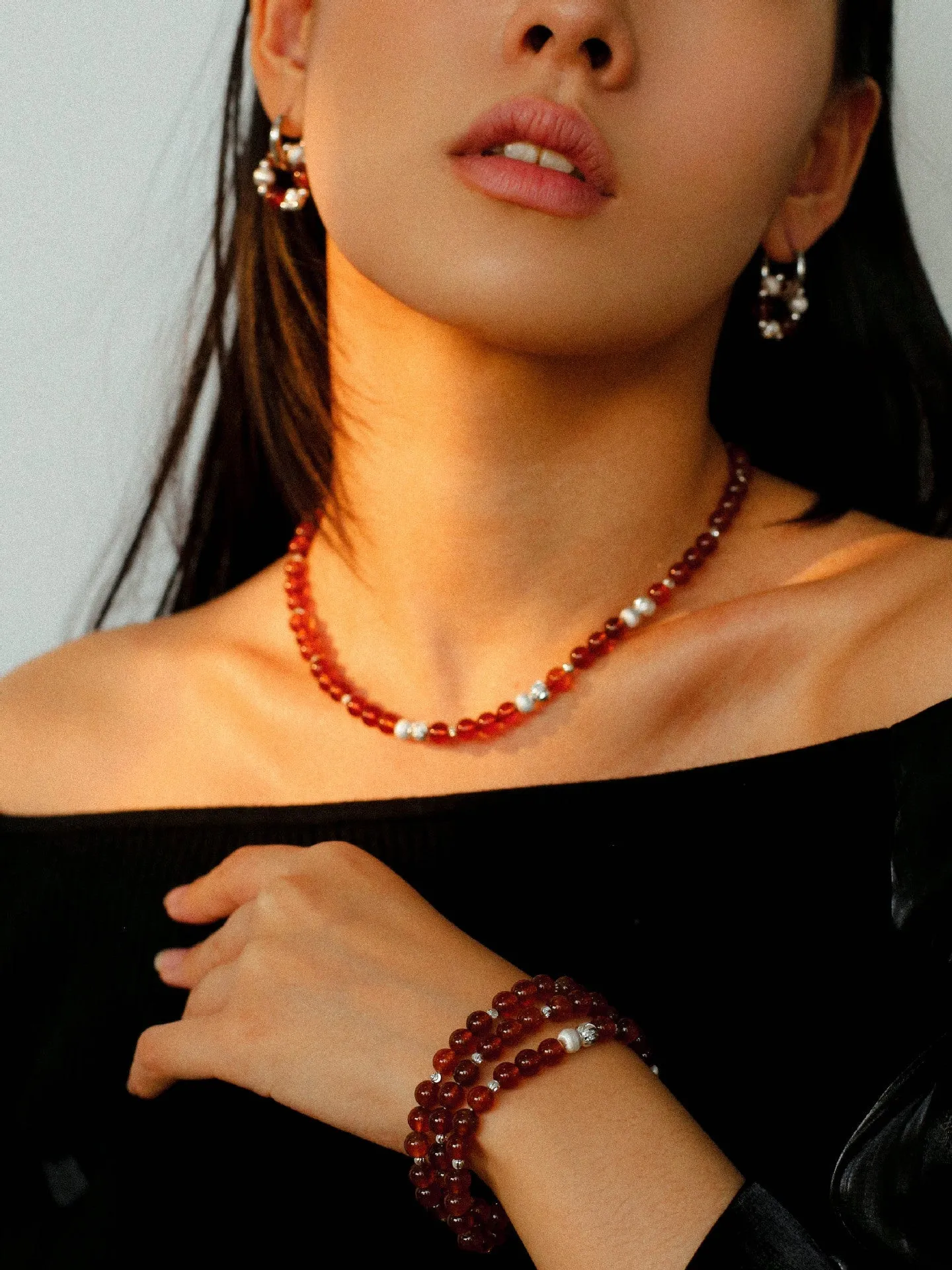 Orange Red Garnet Cat's Eye Silver Beaded Necklace