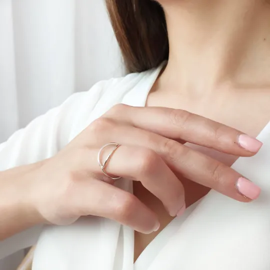 Oval Ring In Solid Gold