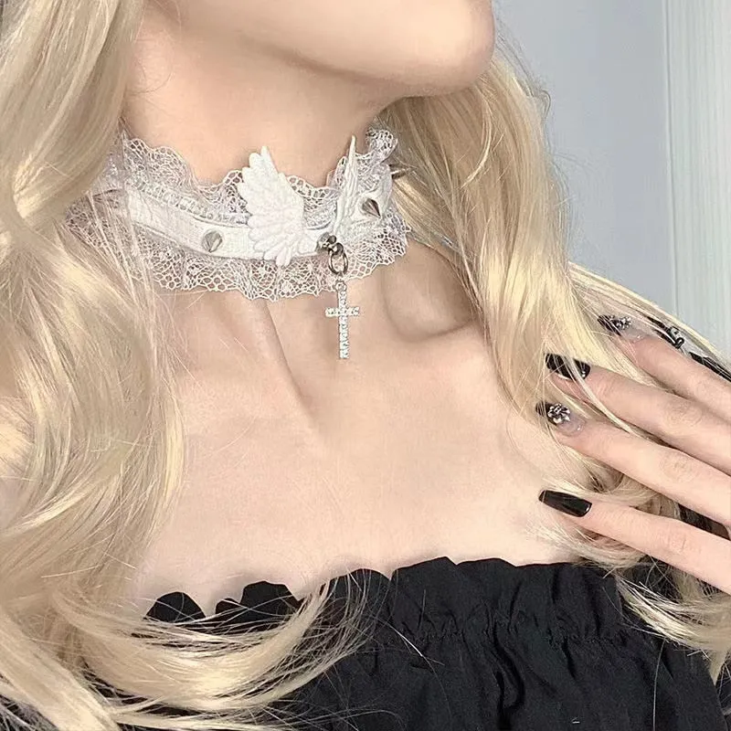 Praise The Angels Choker