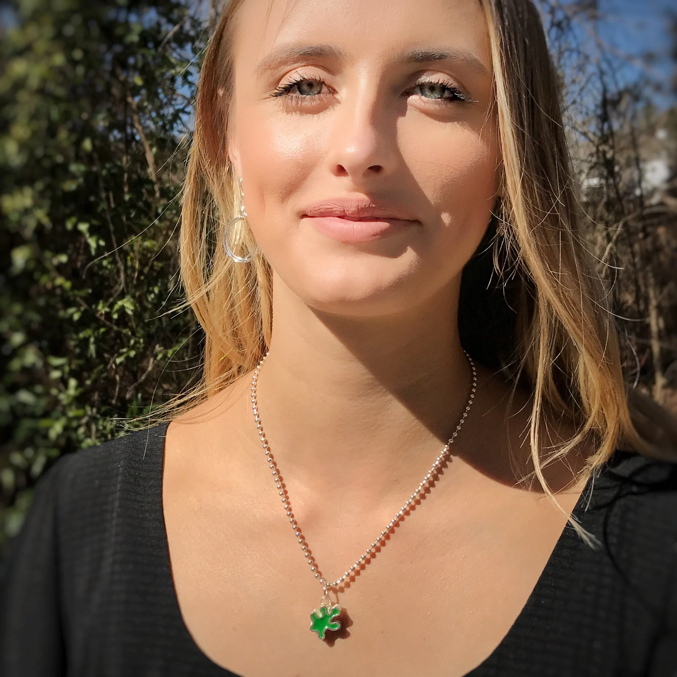 Reef Ripples necklace in bright green