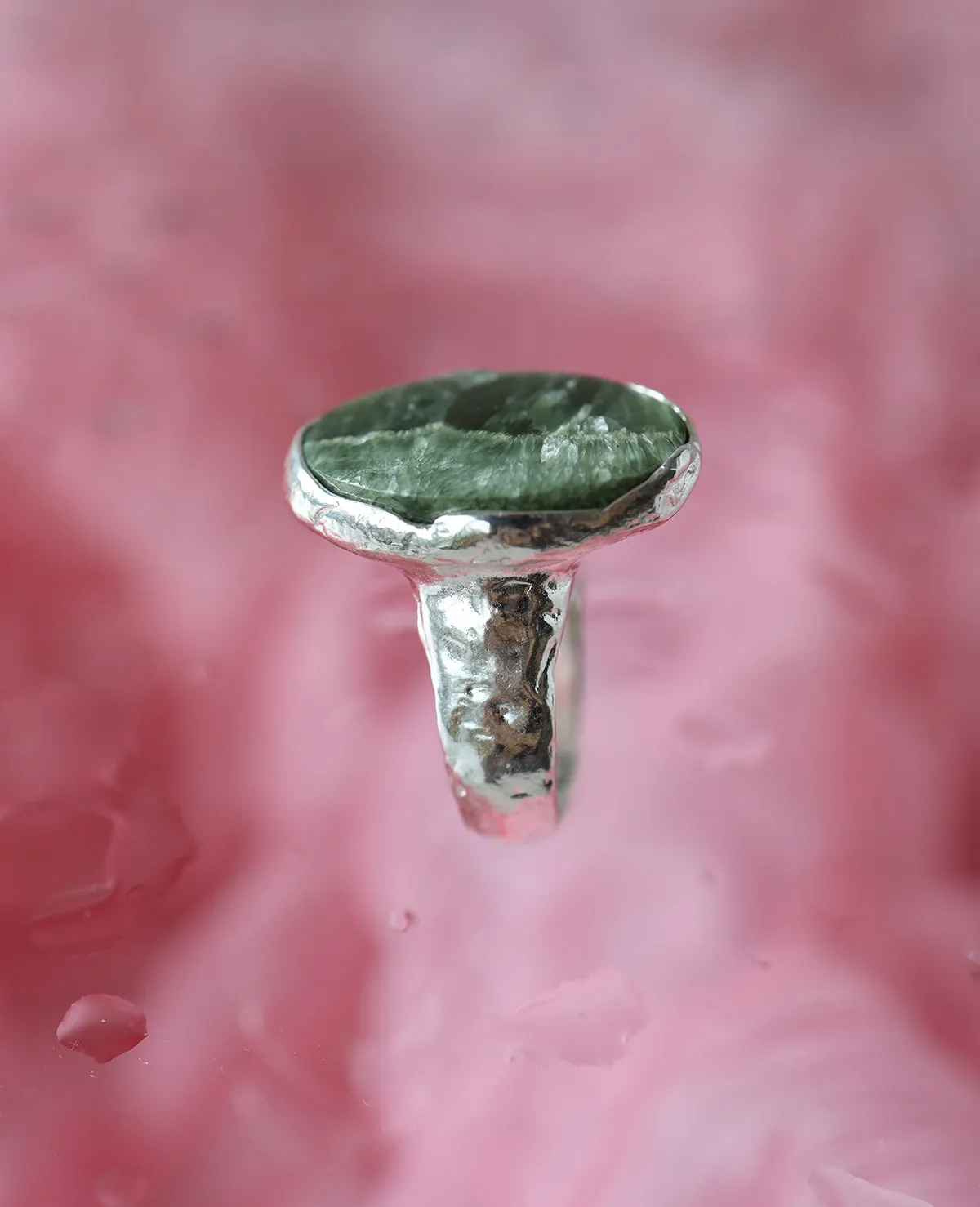 Russian Seraphinite // ring