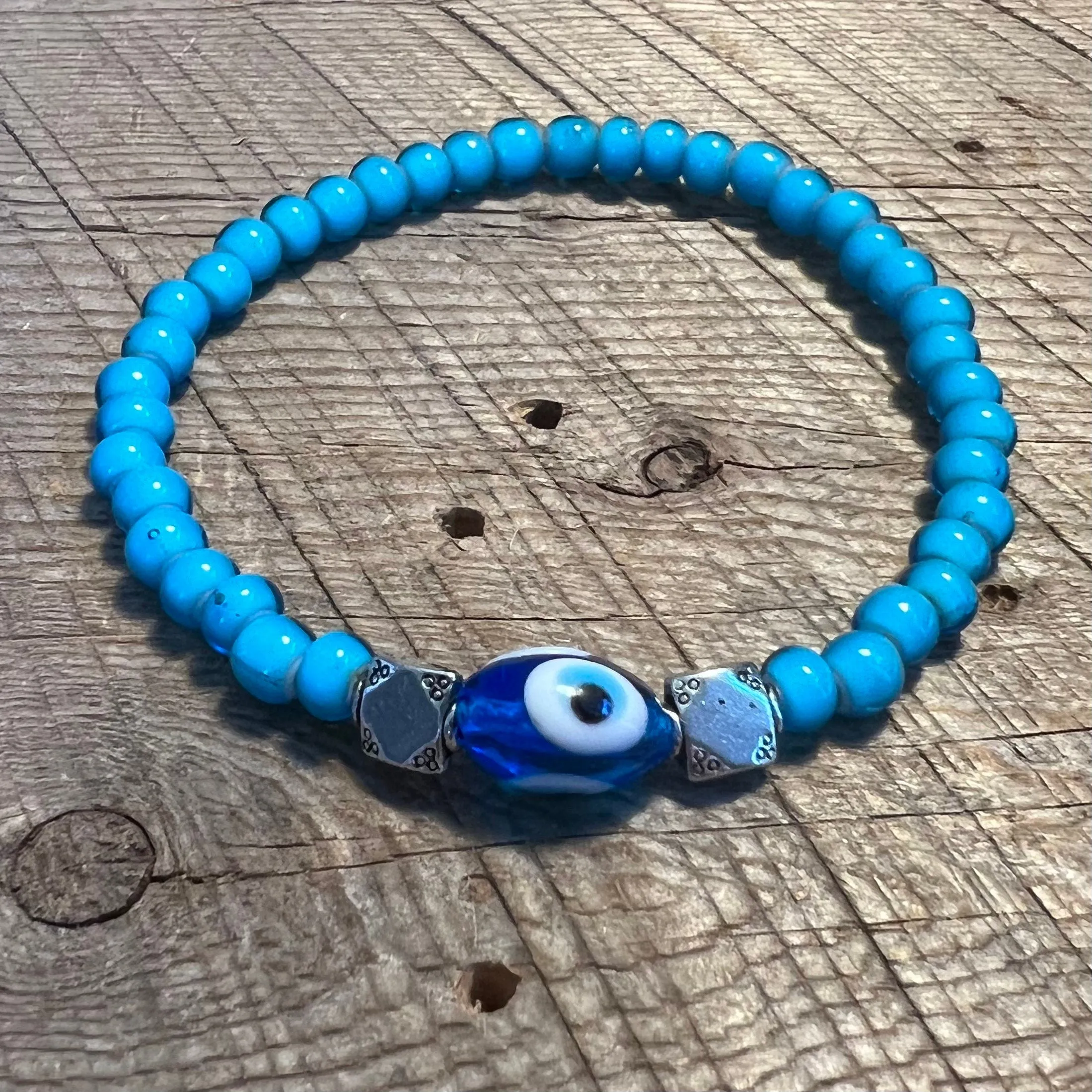 SariBlue® Light Blue White Heart Beaded Bracelet with Evil Eye & Pewter Beads