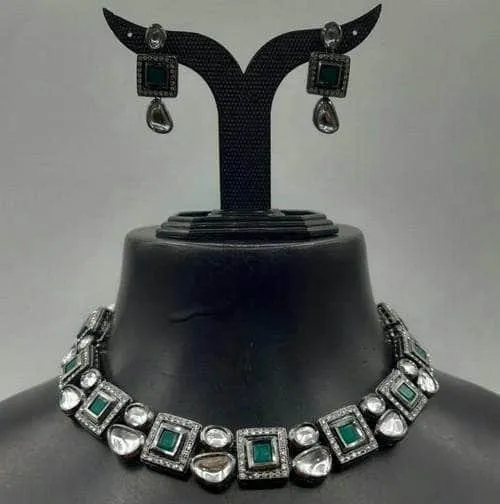 Square Ad Kundan Necklace