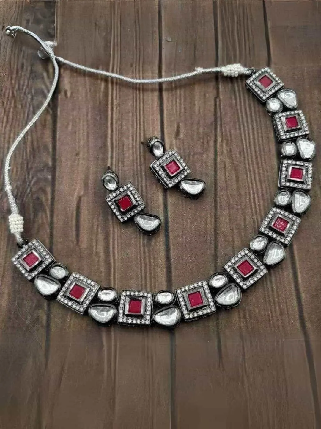 Square Ad Kundan Necklace