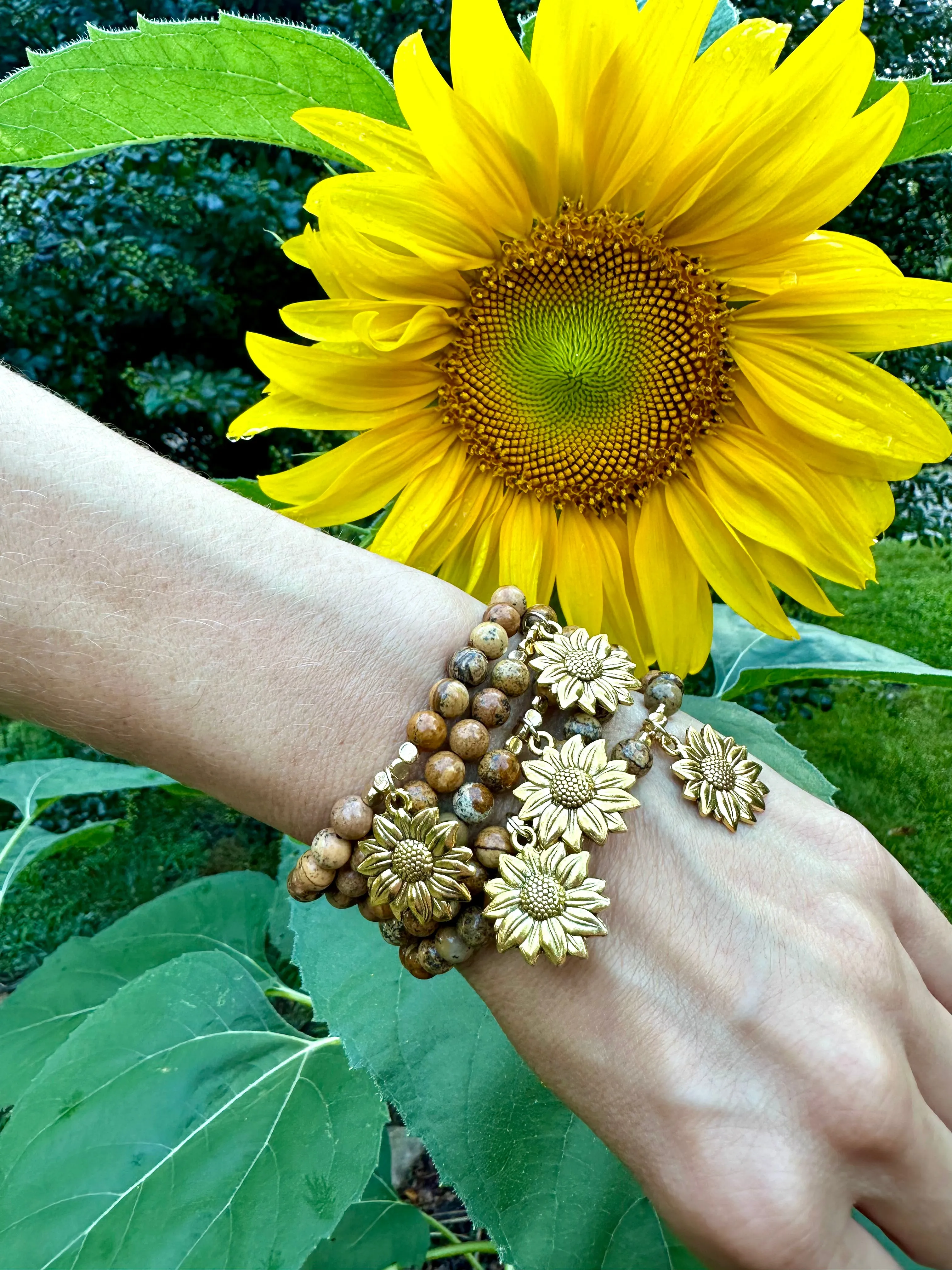 Sunflower Charm Beaded Bracelet