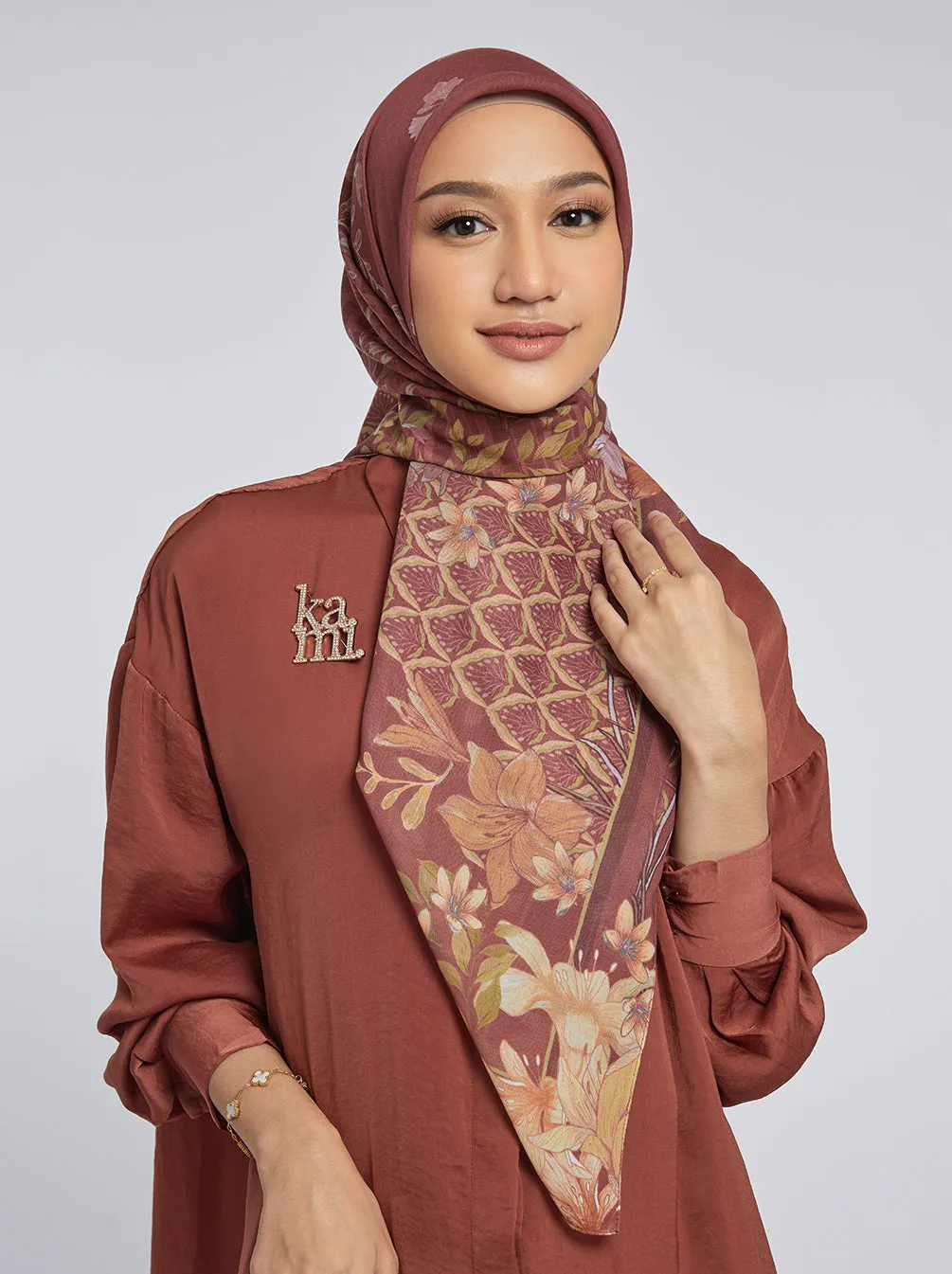 TEMIMA SCARF MAROON