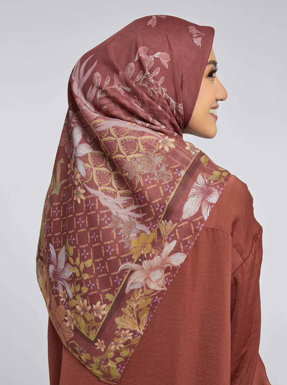 TEMIMA SCARF MAROON