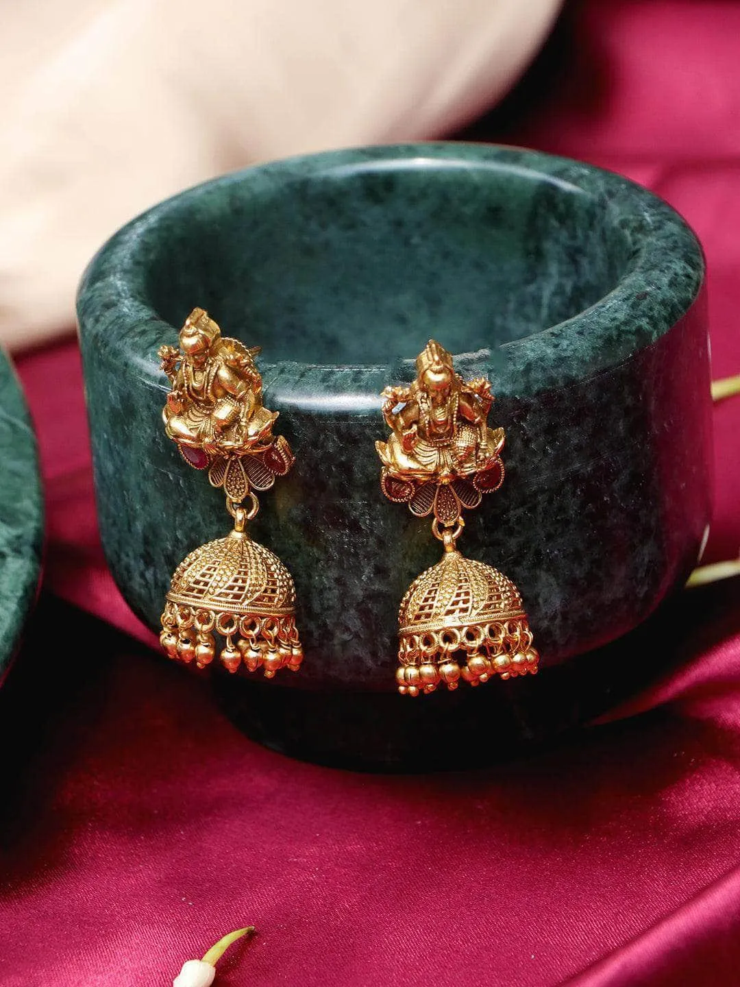 Traditional Mahalakshmi Bridal Necklace Set