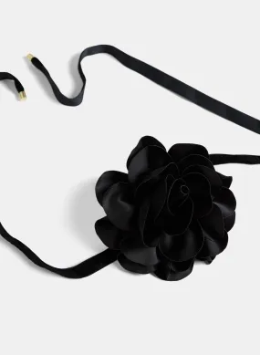 Velvet Rosette Choker