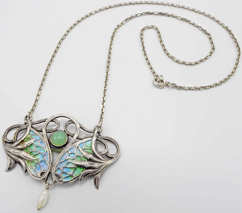 Vintage Art Nouveau revival silver pendant necklace