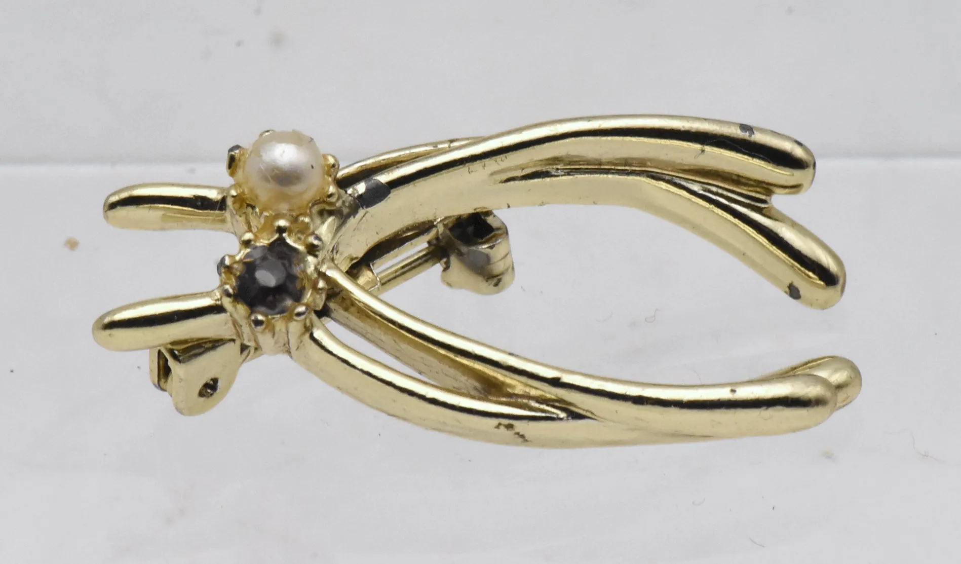 Vintage Gold Tone Double Wishbone Brooch